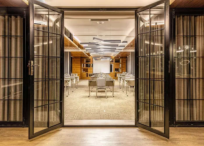 Park Dedeman 에스키셰히르